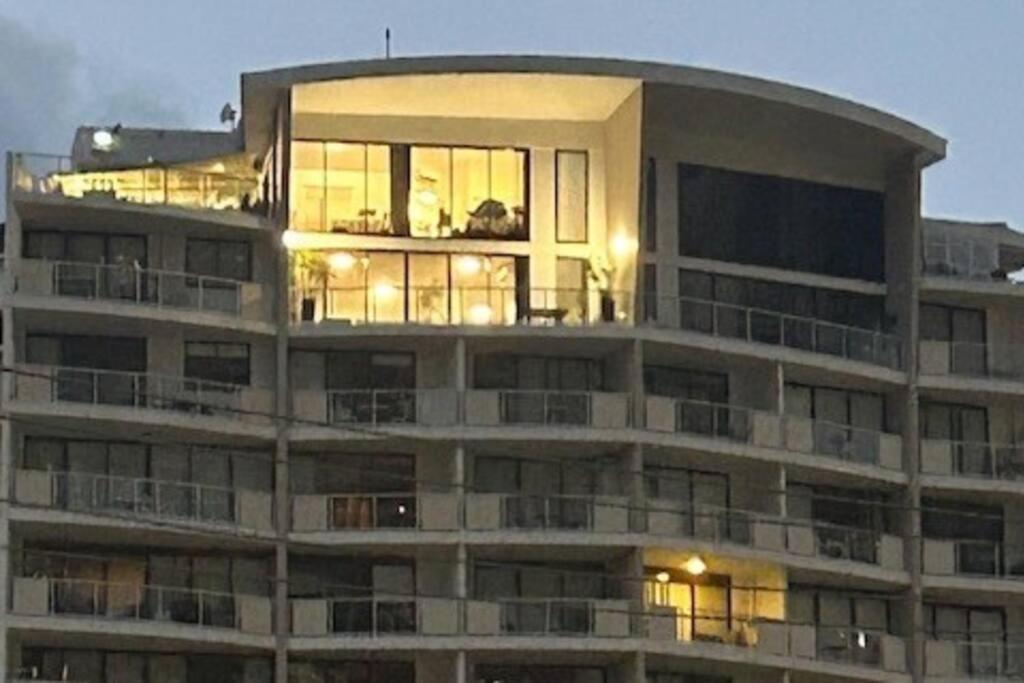 Private Sky Terrace Classic Penthouse 2 Car Parks Apartment Gold Coast Exterior photo